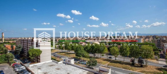 2 bedrooms Apartment in Rome, Italy No. 291403 26