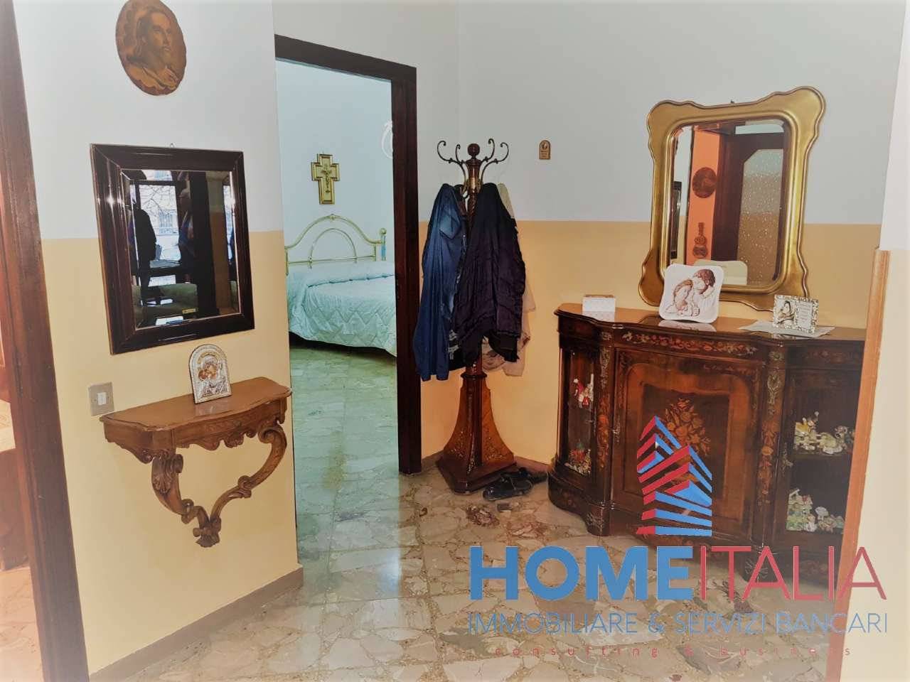 Квартира с 2 спальнями в Фикарацци, Италия № 67255