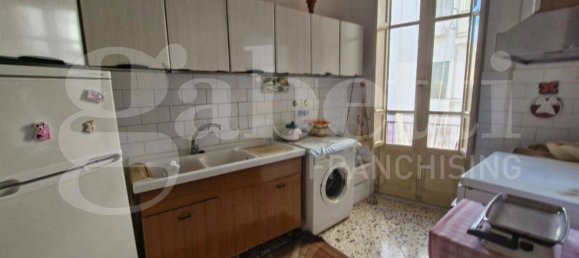 5 rooms Apartment in Palermo, Italy No. 53346 13