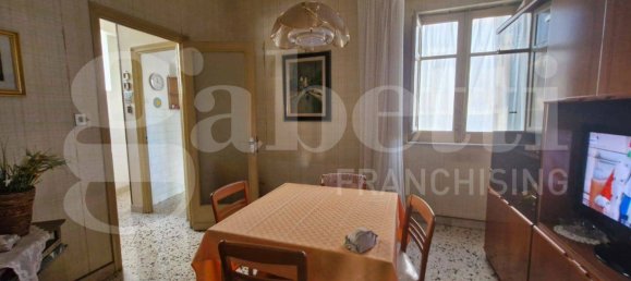 5 rooms Apartment in Palermo, Italy No. 53346 6