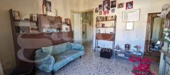 5 rooms Apartment in Palermo, Italy No. 53346 7