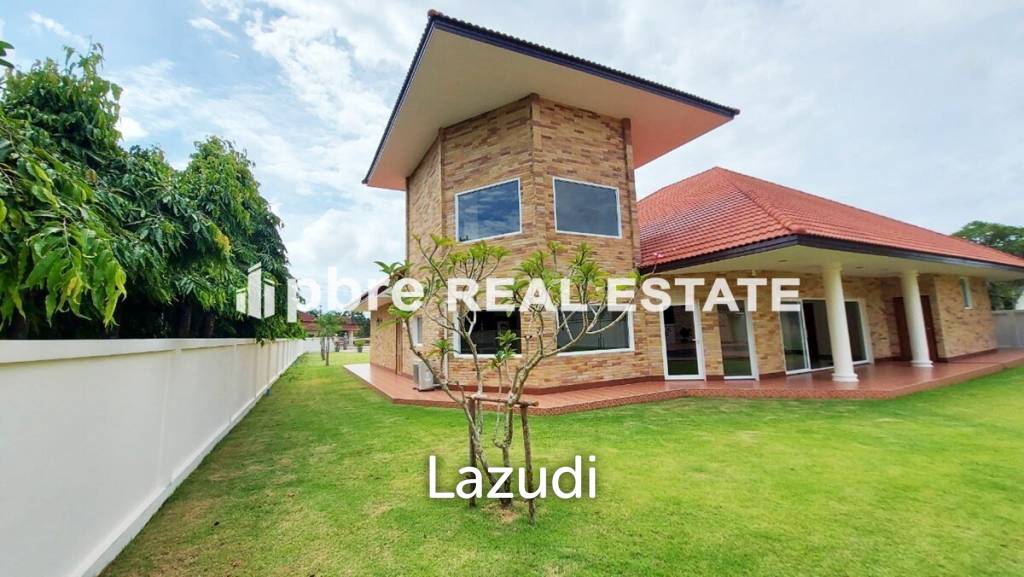 4 bedrooms Cafe / restaurant in Si Racha, Thailand No. 16001