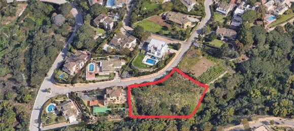 1560m² Land in Marbella, Spain No. 165975 8
