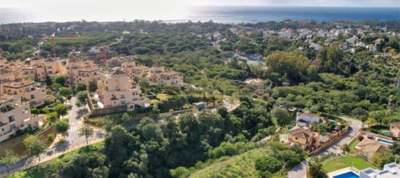 1560m² Land in Marbella, Spain No. 165975 11