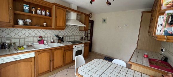 4 chambres Châteaux à Marmagne, France No. 61946 9