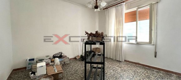 5 bedrooms House in Cavarzere, Italy No. 353667 2