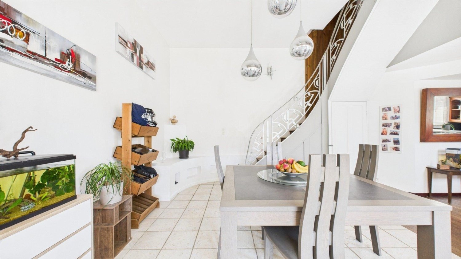 3 bedrooms House in La Rochelle, France No. 325505