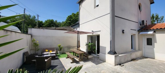 3 bedrooms House in La Rochelle, France No. 325505 14