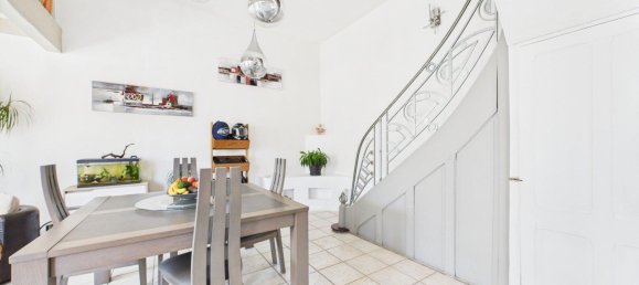 3 bedrooms House in La Rochelle, France No. 325505 7