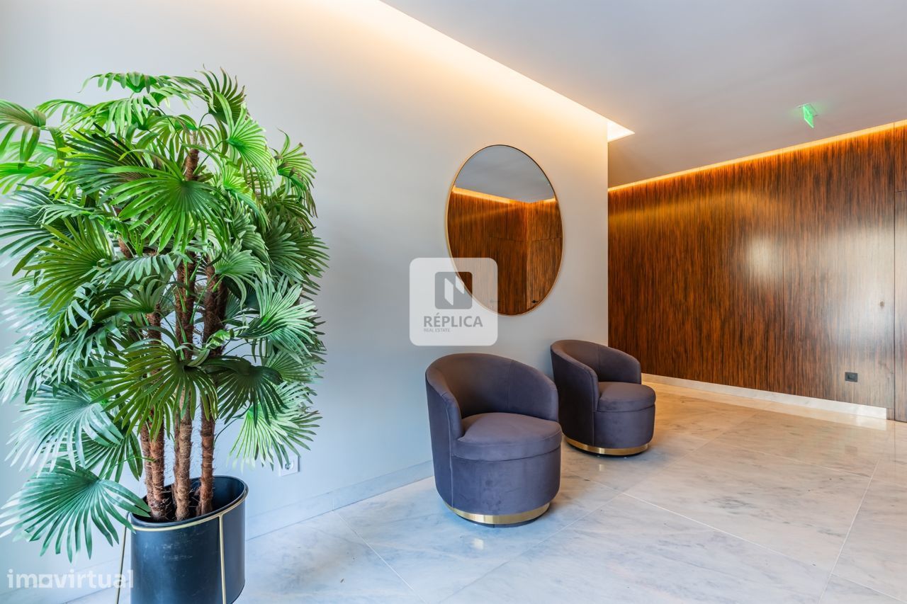 3 bedrooms Apartment in Matosinhos, Portugal No. 160459