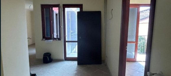 Apartamento de 3 habitaciónes en Marcianise, Italy No. 7584 5