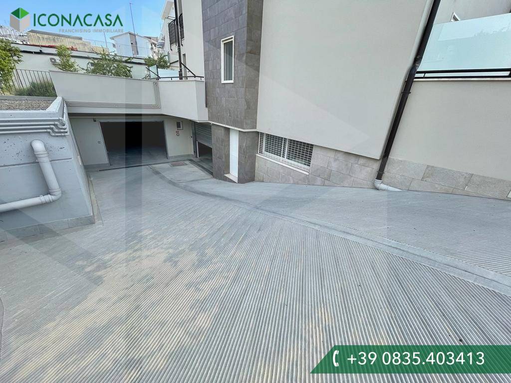 Гараж с 1 комнатой в Матера, Италия № 18681