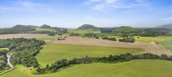 6 غرف نوم مزرعة في Yungaburra, Australia رقم 1059 5