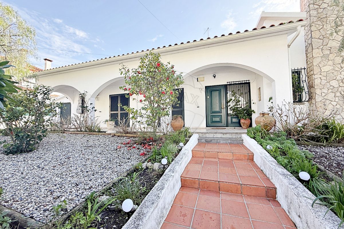 4 bedrooms House in Caldas da Rainha, Portugal No. 16267