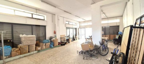 Gewerbliche Immobilie in Pescara, Italy 95m², Nr. 26499 7