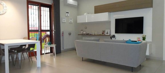 3 rooms Apartment in Molfetta, Italy No. 42353 19