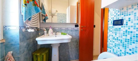 8 rooms Villa in Pomezia, Italy No. 33017 13