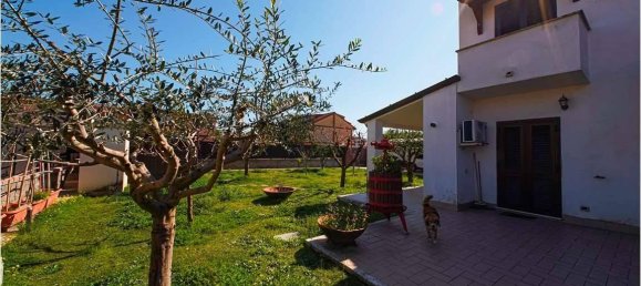 8 rooms Villa in Pomezia, Italy No. 33017 45