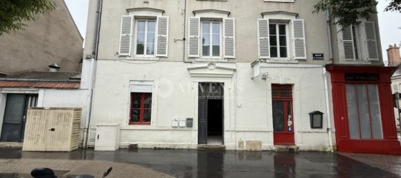 Oficina en Orleans, France 100 m² No. 347793 3