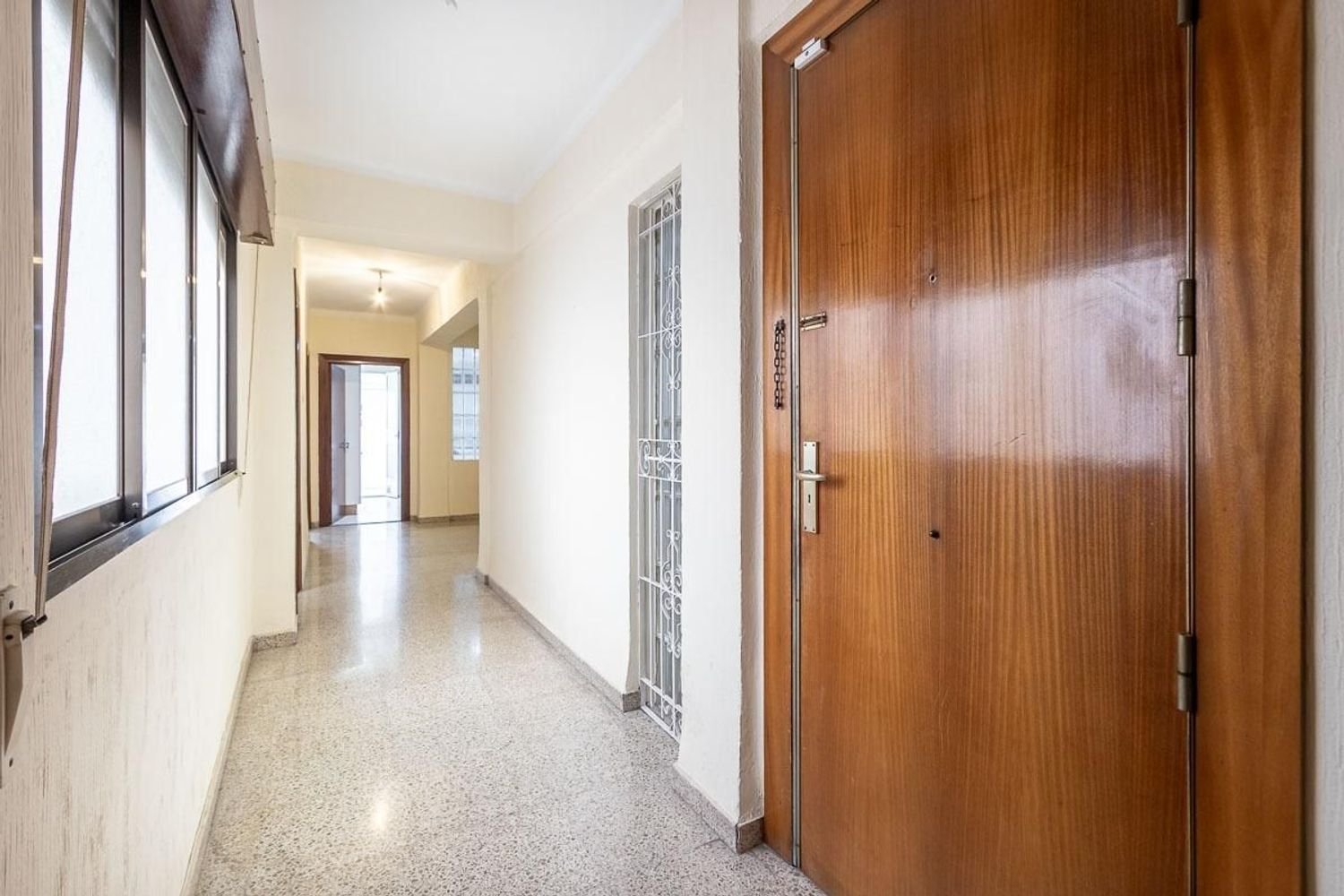 Apartamento T2 em Granada, Spain N.º 90284