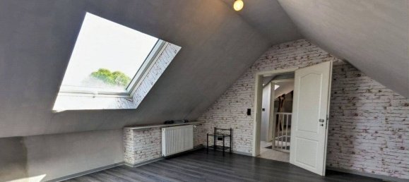 Дом с 7 комнатами в Ахен, Германия № 7492 16