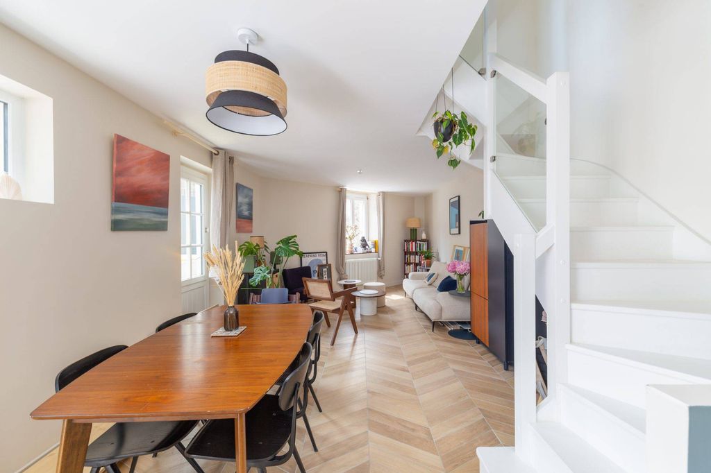 3 Schlafzimmer Schlösser in Saint-Malo, France, Nr. 270897