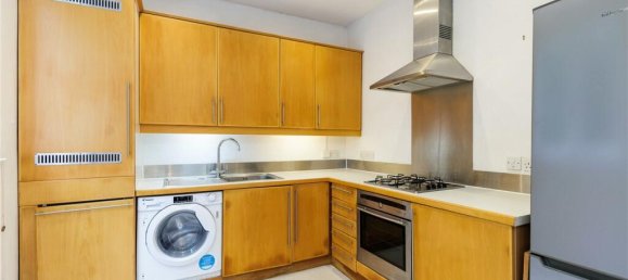1 bedroom Apartment in London, United Kingdom No. 3787 4