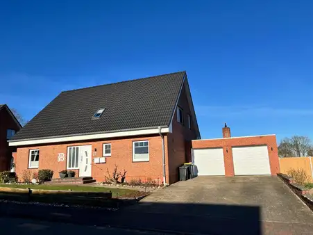 7 rooms Townhouse in Dithmarschen, Germany No. 65361