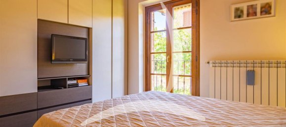 2 bedrooms Apartment in Pienza, Italy No. 1443 9