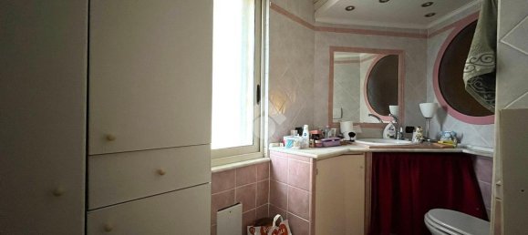 3 rooms Apartment in Torre del Greco, Italy No. 2241 14