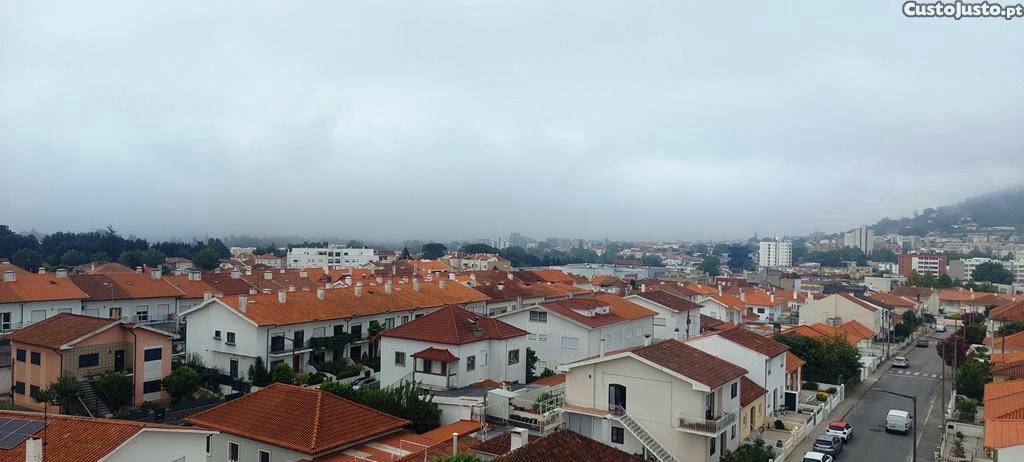 Квартира с 3 спальнями в Виана ду Каштелу, Португалия № 238460