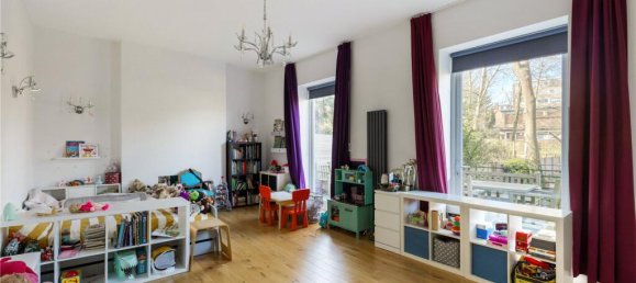 9 bedrooms House in London, United Kingdom No. 5330 9