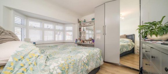 5 bedrooms House in Surbiton, United Kingdom No. 10212 6