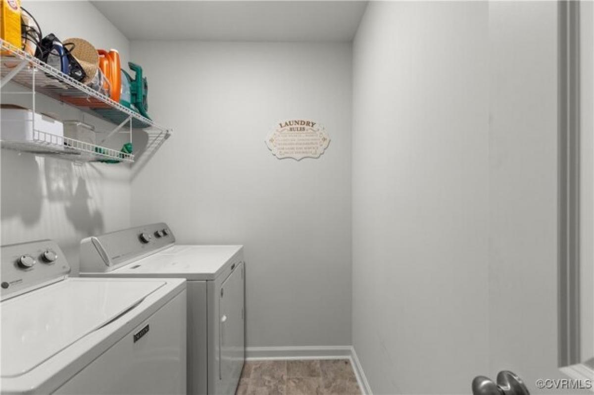 5 bedrooms House in New Kent, USA No. 410363