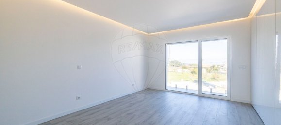 4 bedrooms House in Batalha, Portugal No. 22435 21