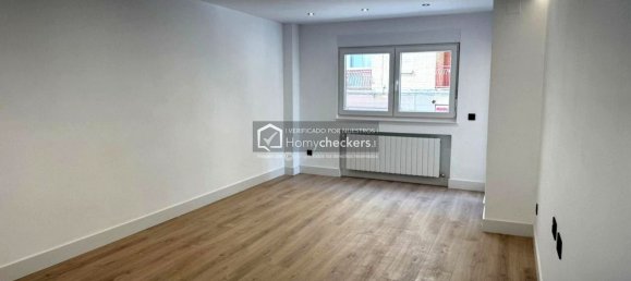 3 bedrooms Apartment in Salamanca, Spain No. 18173 3