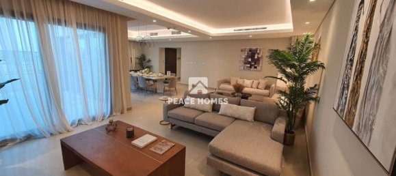 4 bedrooms Townhouse in Al Rahmaniya, UAE No. 16354 4