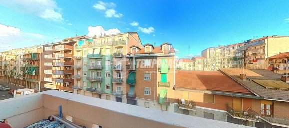 2 bedrooms Apartment in Turin, Italy No. 333499 19