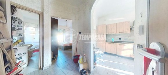 2 bedrooms Apartment in Turin, Italy No. 333499 12