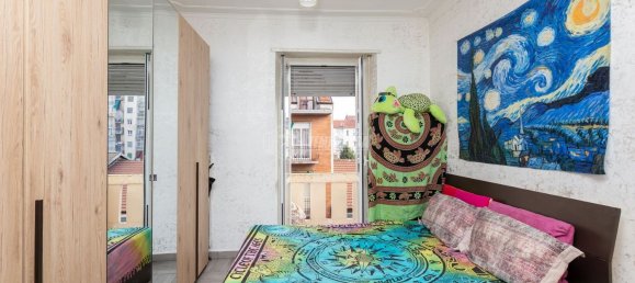 2 bedrooms Apartment in Turin, Italy No. 333499 6