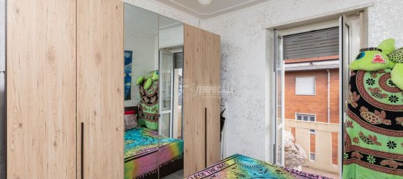 2 bedrooms Apartment in Turin, Italy No. 333499 11