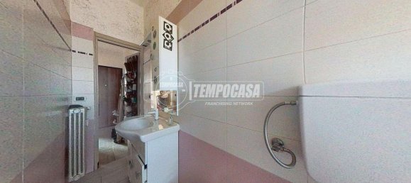 2 bedrooms Apartment in Turin, Italy No. 333499 16