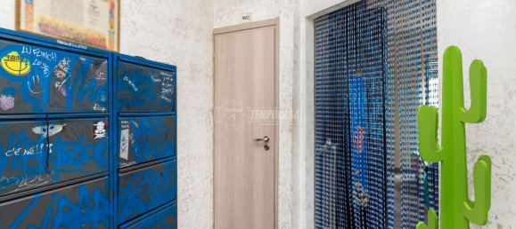 2 bedrooms Apartment in Turin, Italy No. 333499 2