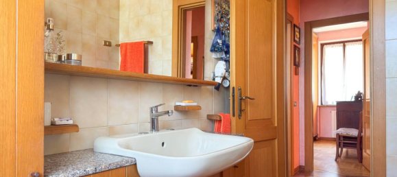 3 Schlafzimmer Villa in Cadrezzate con Osmate, Italy, Nr. 291199 44