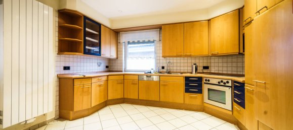 Здание с 13 комнатами в Штайнфурт, Германия № 168862 13