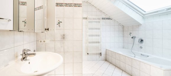 Здание с 13 комнатами в Штайнфурт, Германия № 168862 19