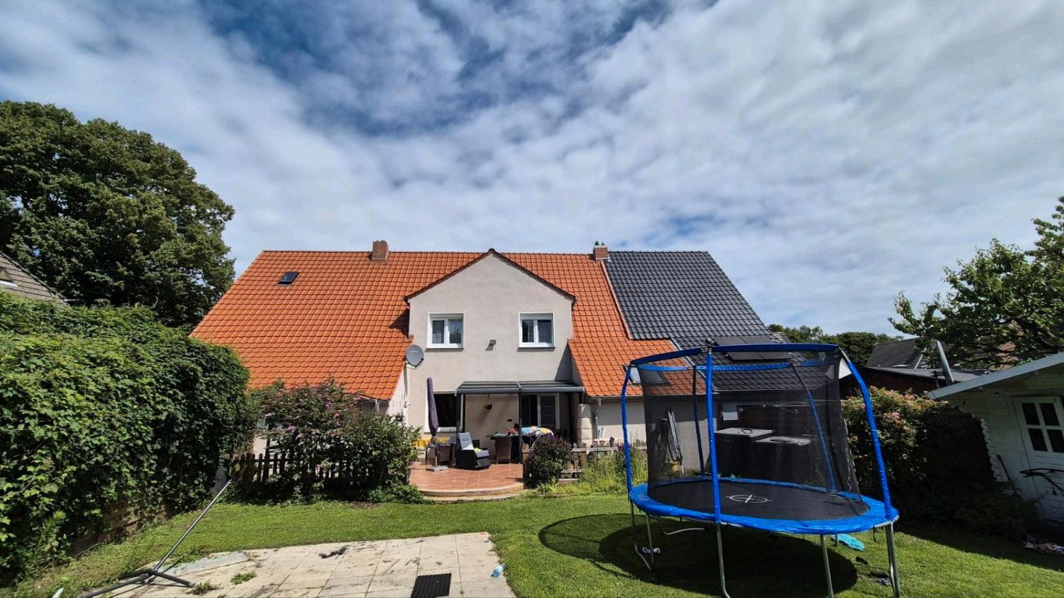 5 bedrooms Townhouse in Gelsenkirchen, Germany No. 290049