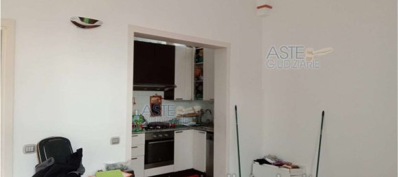 Apartamento de 5 dormitorios en Pontedera, Italy No. 312099 4