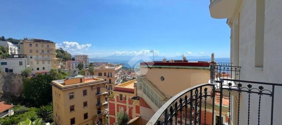 2 bedrooms Apartment in Naples, Italy No. 358687 25