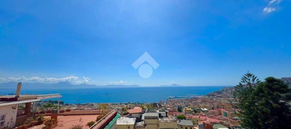 2 bedrooms Apartment in Naples, Italy No. 358687 6